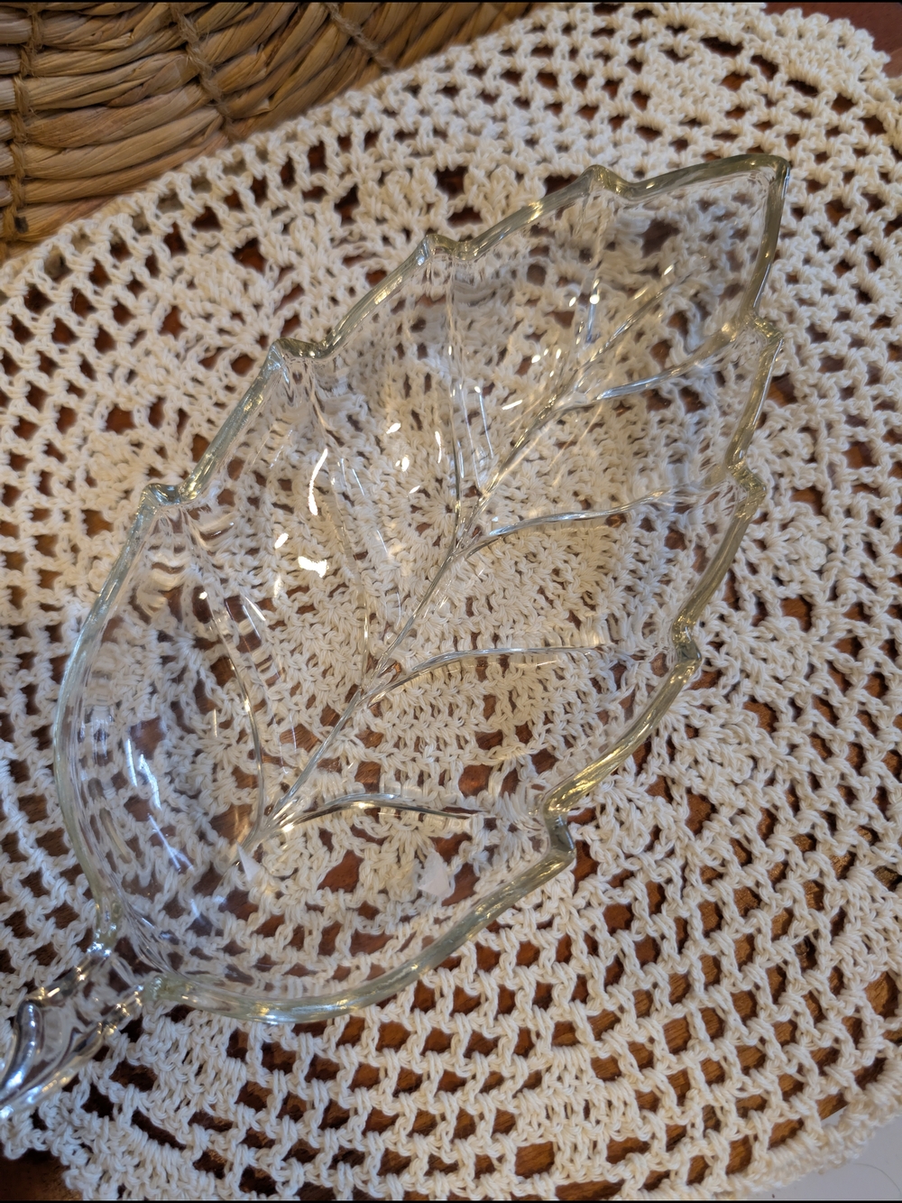 Hazel Atlas Leaf Trinket Dish